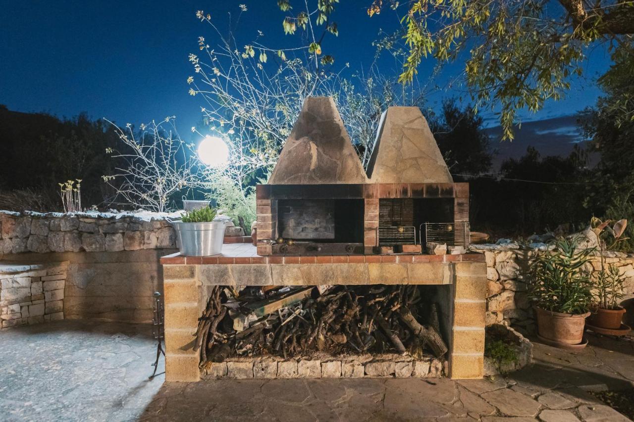 Trulli Country House Carla'S Secret كاستيلانا غروتي المظهر الخارجي الصورة